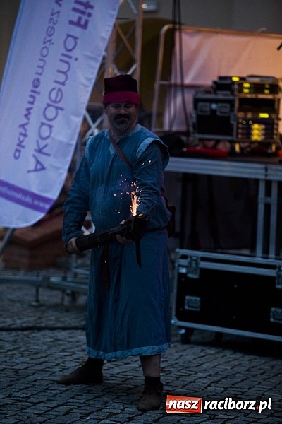 Zdjęcie w galerii na portalu naszraciborz.pl: Powitanie wakacji na zamku, czyli IV Zamkowa Noc z Duchami  wiadomości z regionu