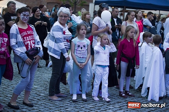 Zdjęcie w galerii na portalu naszraciborz.pl: Powitanie wakacji na zamku, czyli IV Zamkowa Noc z Duchami  wiadomości z regionu