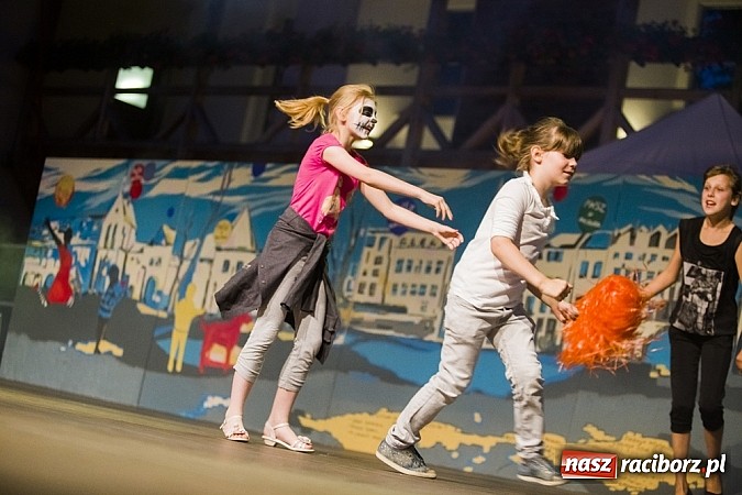 Zdjęcie w galerii na portalu naszraciborz.pl: Powitanie wakacji na zamku, czyli IV Zamkowa Noc z Duchami  wiadomości z regionu