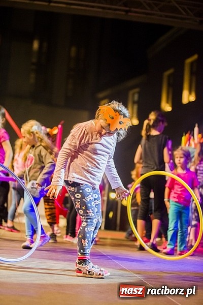 Zdjęcie w galerii na portalu naszraciborz.pl: Powitanie wakacji na zamku, czyli IV Zamkowa Noc z Duchami  wiadomości z regionu