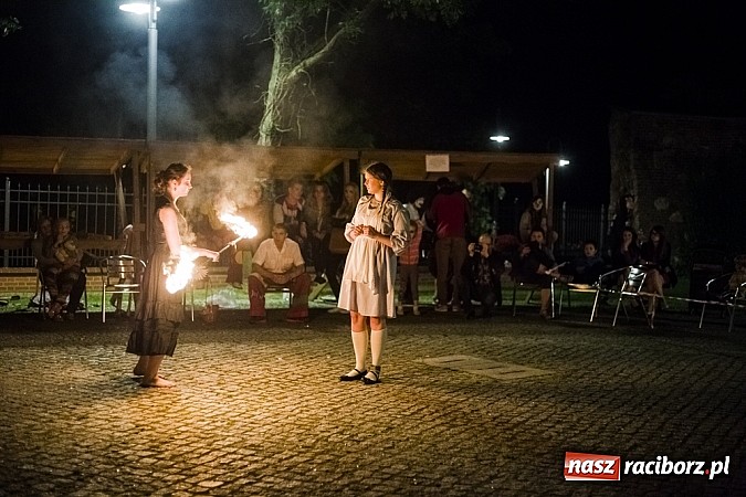 Zdjęcie w galerii na portalu naszraciborz.pl: Powitanie wakacji na zamku, czyli IV Zamkowa Noc z Duchami  wiadomości z regionu