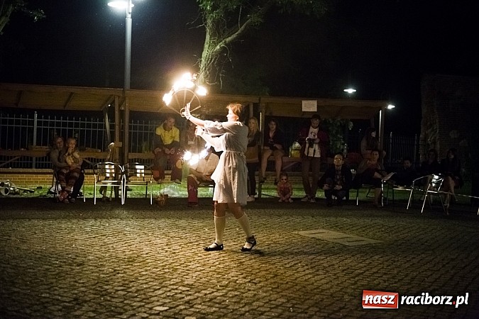 Zdjęcie w galerii na portalu naszraciborz.pl: Powitanie wakacji na zamku, czyli IV Zamkowa Noc z Duchami  wiadomości z regionu