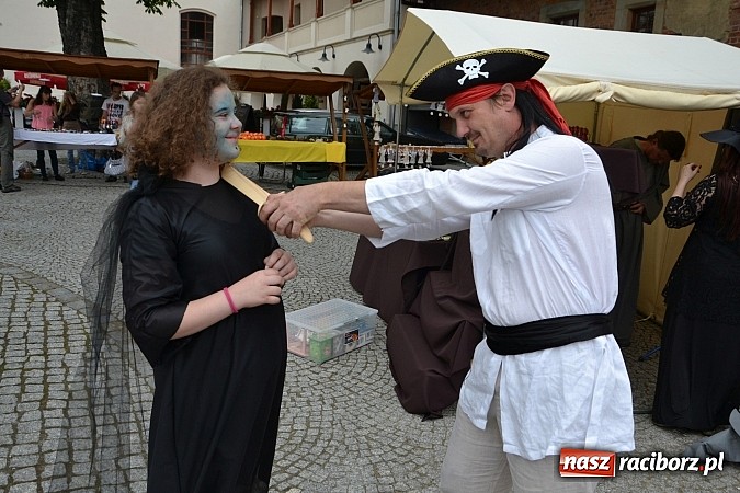 Zdjęcie w galerii na portalu naszraciborz.pl: Powitanie wakacji na zamku, czyli IV Zamkowa Noc z Duchami  wiadomości z regionu