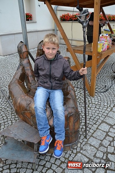 Zdjęcie w galerii na portalu naszraciborz.pl: Powitanie wakacji na zamku, czyli IV Zamkowa Noc z Duchami  wiadomości z regionu