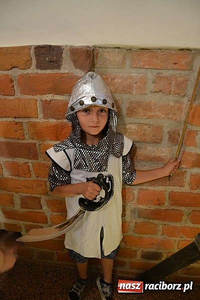 Zdjęcie w galerii na portalu naszraciborz.pl: Powitanie wakacji na zamku, czyli IV Zamkowa Noc z Duchami  wiadomości z regionu