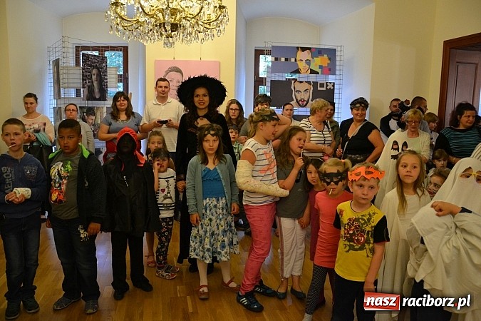Zdjęcie w galerii na portalu naszraciborz.pl: Powitanie wakacji na zamku, czyli IV Zamkowa Noc z Duchami  wiadomości z regionu