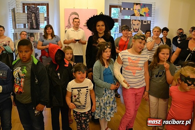 Zdjęcie w galerii na portalu naszraciborz.pl: Powitanie wakacji na zamku, czyli IV Zamkowa Noc z Duchami  wiadomości z regionu