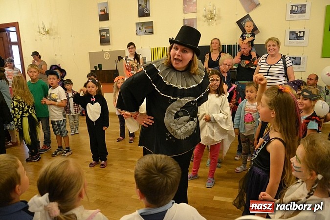 Zdjęcie w galerii na portalu naszraciborz.pl: Powitanie wakacji na zamku, czyli IV Zamkowa Noc z Duchami  wiadomości z regionu