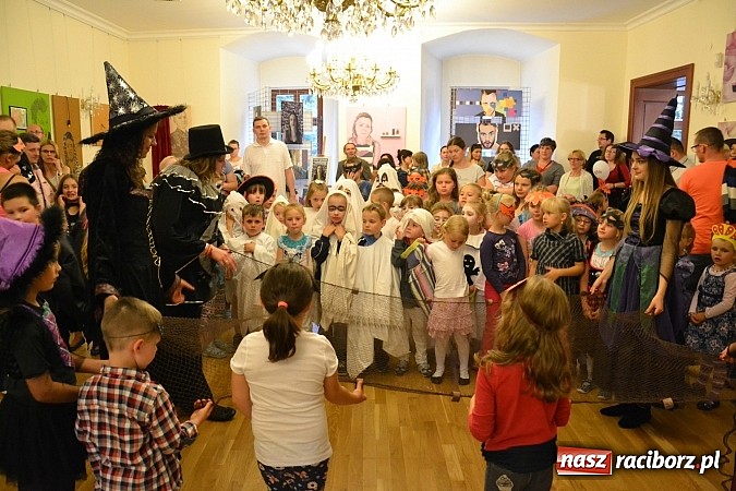 Zdjęcie w galerii na portalu naszraciborz.pl: Powitanie wakacji na zamku, czyli IV Zamkowa Noc z Duchami  wiadomości z regionu