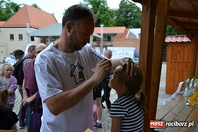 Zdjęcie w galerii na portalu naszraciborz.pl: Powitanie wakacji na zamku, czyli IV Zamkowa Noc z Duchami  wiadomości z regionu