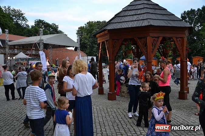 Zdjęcie w galerii na portalu naszraciborz.pl: Powitanie wakacji na zamku, czyli IV Zamkowa Noc z Duchami  wiadomości z regionu