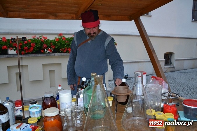 Zdjęcie w galerii na portalu naszraciborz.pl: Powitanie wakacji na zamku, czyli IV Zamkowa Noc z Duchami  wiadomości z regionu