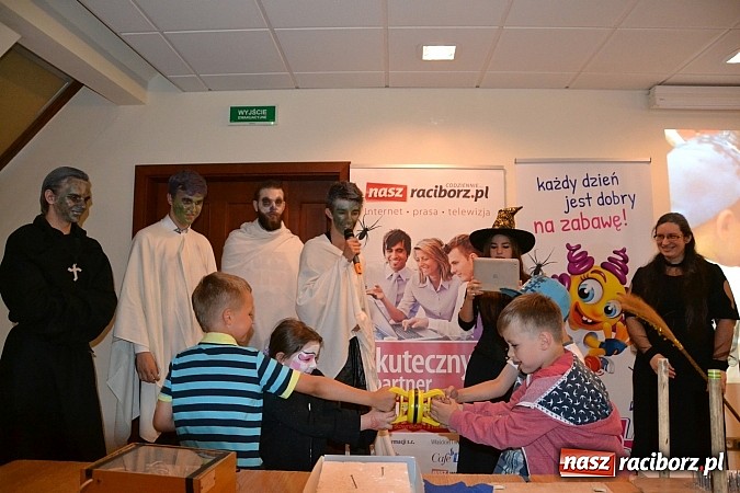 Zdjęcie w galerii na portalu naszraciborz.pl: Powitanie wakacji na zamku, czyli IV Zamkowa Noc z Duchami  wiadomości z regionu