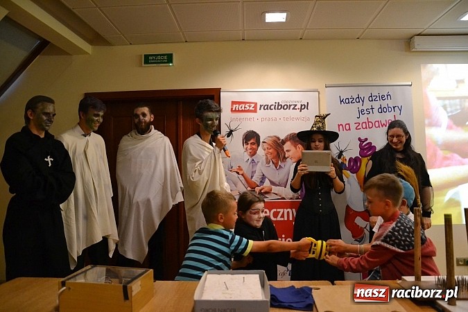 Zdjęcie w galerii na portalu naszraciborz.pl: Powitanie wakacji na zamku, czyli IV Zamkowa Noc z Duchami  wiadomości z regionu