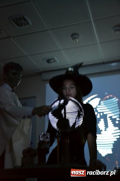 Zdjęcie w galerii na portalu naszraciborz.pl: Powitanie wakacji na zamku, czyli IV Zamkowa Noc z Duchami  wiadomości z regionu