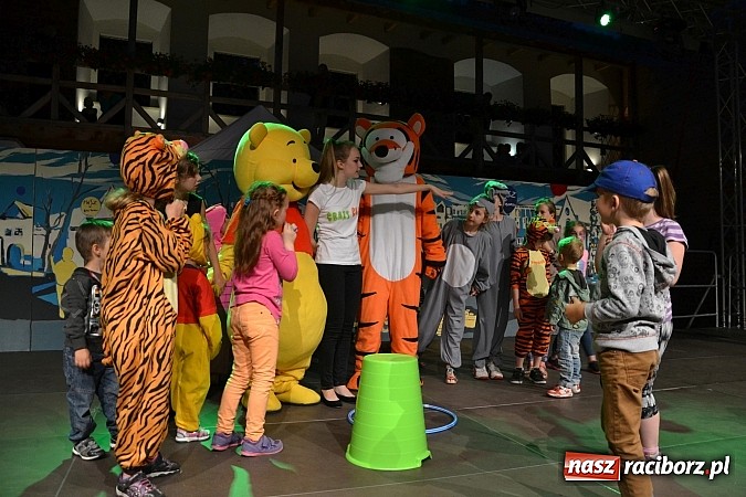 Zdjęcie w galerii na portalu naszraciborz.pl: Powitanie wakacji na zamku, czyli IV Zamkowa Noc z Duchami  wiadomości z regionu