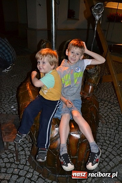 Zdjęcie w galerii na portalu naszraciborz.pl: Powitanie wakacji na zamku, czyli IV Zamkowa Noc z Duchami  wiadomości z regionu