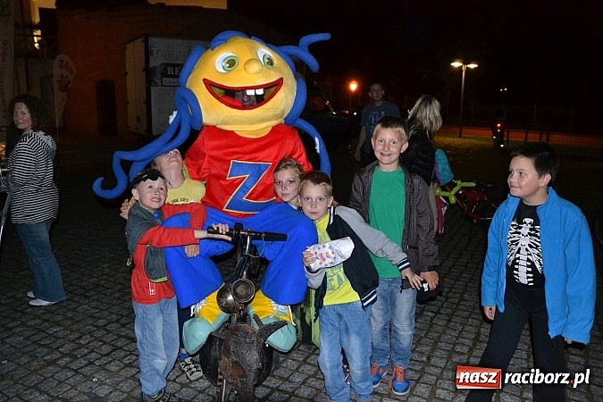 Zdjęcie w galerii na portalu naszraciborz.pl: Powitanie wakacji na zamku, czyli IV Zamkowa Noc z Duchami  wiadomości z regionu