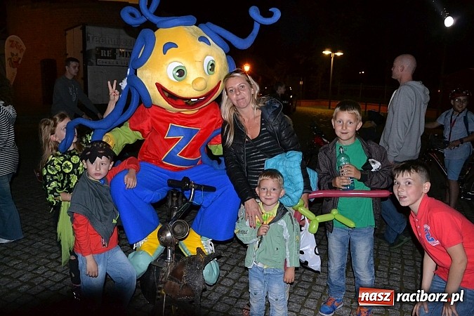 Zdjęcie w galerii na portalu naszraciborz.pl: Powitanie wakacji na zamku, czyli IV Zamkowa Noc z Duchami  wiadomości z regionu