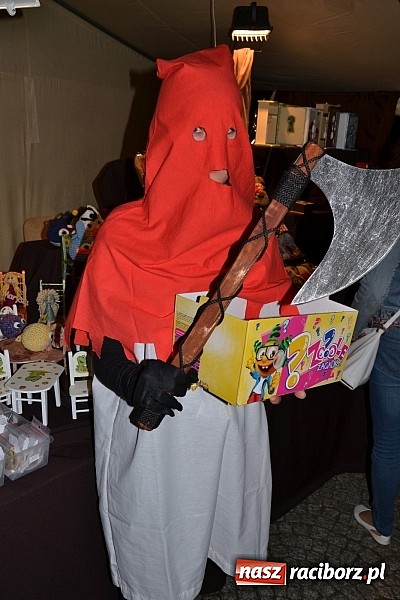 Zdjęcie w galerii na portalu naszraciborz.pl: Powitanie wakacji na zamku, czyli IV Zamkowa Noc z Duchami  wiadomości z regionu