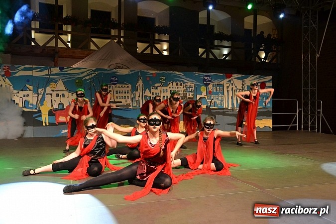 Zdjęcie w galerii na portalu naszraciborz.pl: Powitanie wakacji na zamku, czyli IV Zamkowa Noc z Duchami  wiadomości z regionu