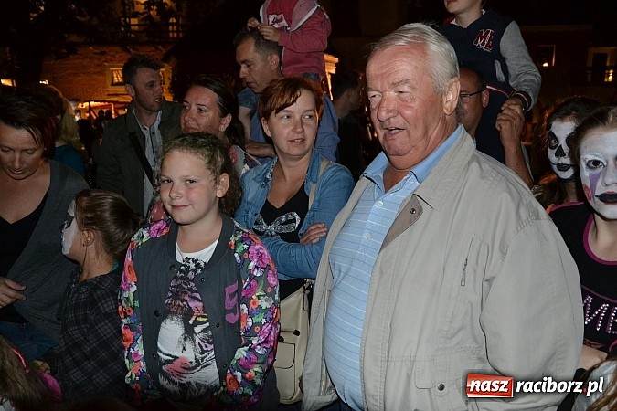 Zdjęcie w galerii na portalu naszraciborz.pl: Powitanie wakacji na zamku, czyli IV Zamkowa Noc z Duchami  wiadomości z regionu