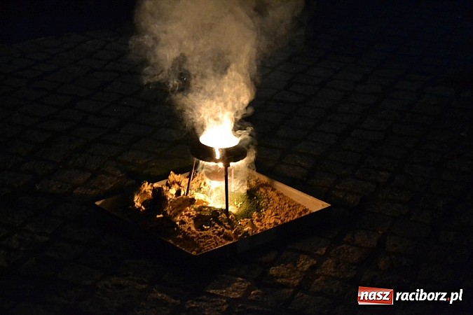 Zdjęcie w galerii na portalu naszraciborz.pl: Powitanie wakacji na zamku, czyli IV Zamkowa Noc z Duchami  wiadomości z regionu