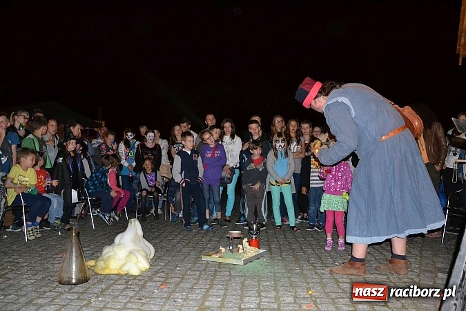 Zdjęcie w galerii na portalu naszraciborz.pl: Powitanie wakacji na zamku, czyli IV Zamkowa Noc z Duchami  wiadomości z regionu