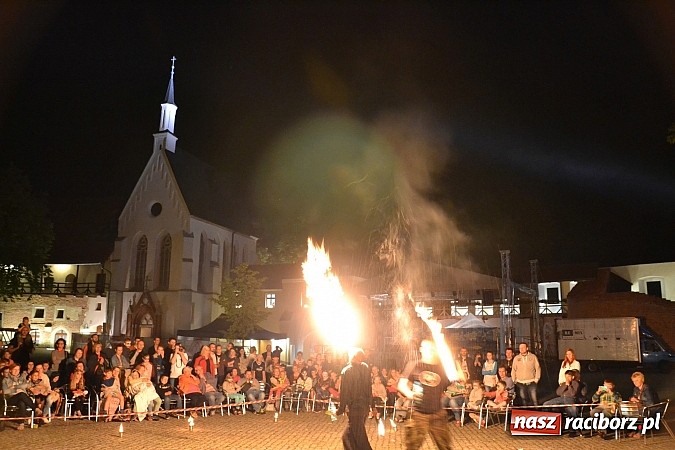 Zdjęcie w galerii na portalu naszraciborz.pl: Powitanie wakacji na zamku, czyli IV Zamkowa Noc z Duchami  wiadomości z regionu