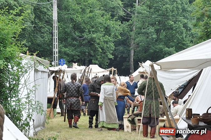 Zdjęcie w galerii na portalu naszraciborz.pl: Ruszył VII Raciborski Festiwal Średniowieczny wiadomości z regionu