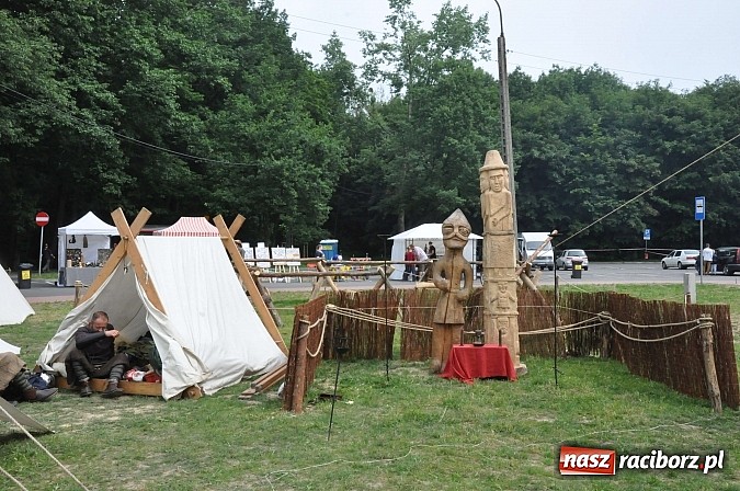 Zdjęcie w galerii na portalu naszraciborz.pl: Ruszył VII Raciborski Festiwal Średniowieczny wiadomości z regionu