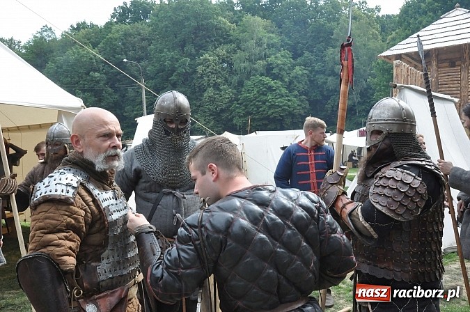 Zdjęcie w galerii na portalu naszraciborz.pl: Ruszył VII Raciborski Festiwal Średniowieczny wiadomości z regionu