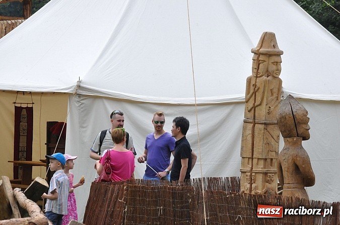 Zdjęcie w galerii na portalu naszraciborz.pl: Ruszył VII Raciborski Festiwal Średniowieczny wiadomości z regionu