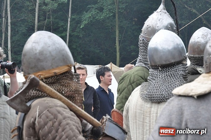 Zdjęcie w galerii na portalu naszraciborz.pl: Manewry wojów w lesie Obora. Stoczono kilka potyczek. Bez przelewek wiadomości z regionu