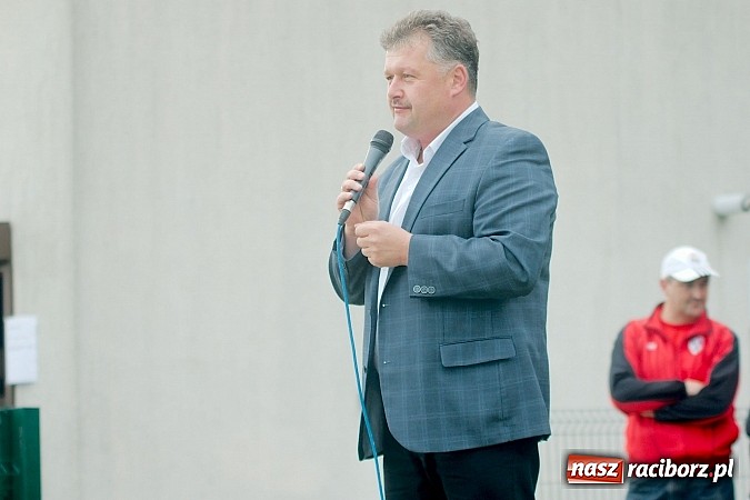 Zdjęcie w galerii na portalu naszraciborz.pl: Tworków Cup 2015: Wiele emocji i bramek w Tworkowie. MKS Żory z pucharem Wójta wiadomości z regionu