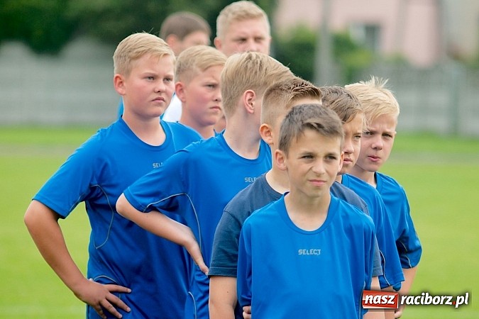 Zdjęcie w galerii na portalu naszraciborz.pl: Tworków Cup 2015: Wiele emocji i bramek w Tworkowie. MKS Żory z pucharem Wójta wiadomości z regionu