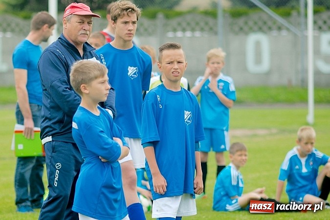 Zdjęcie w galerii na portalu naszraciborz.pl: Tworków Cup 2015: Wiele emocji i bramek w Tworkowie. MKS Żory z pucharem Wójta wiadomości z regionu