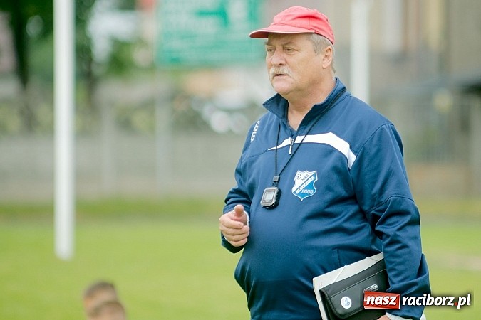 Zdjęcie w galerii na portalu naszraciborz.pl: Tworków Cup 2015: Wiele emocji i bramek w Tworkowie. MKS Żory z pucharem Wójta wiadomości z regionu