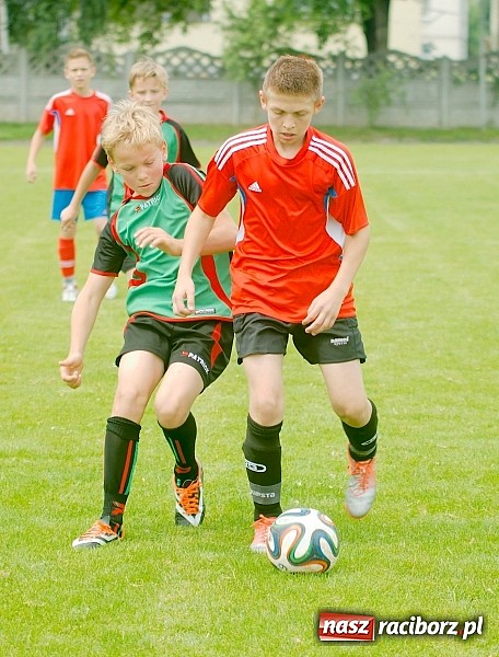 Zdjęcie w galerii na portalu naszraciborz.pl: Tworków Cup 2015: Wiele emocji i bramek w Tworkowie. MKS Żory z pucharem Wójta wiadomości z regionu