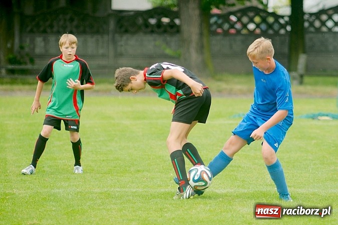 Zdjęcie w galerii na portalu naszraciborz.pl: Tworków Cup 2015: Wiele emocji i bramek w Tworkowie. MKS Żory z pucharem Wójta wiadomości z regionu