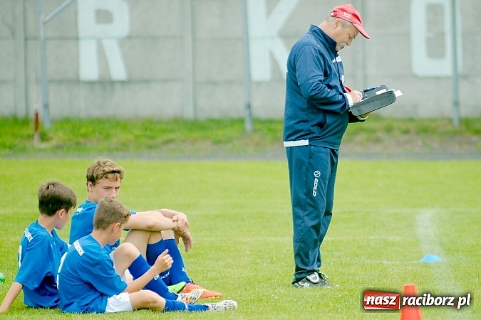 Zdjęcie w galerii na portalu naszraciborz.pl: Tworków Cup 2015: Wiele emocji i bramek w Tworkowie. MKS Żory z pucharem Wójta wiadomości z regionu