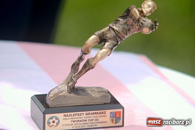Zdjęcie w galerii na portalu naszraciborz.pl: Tworków Cup 2015: Wiele emocji i bramek w Tworkowie. MKS Żory z pucharem Wójta wiadomości z regionu