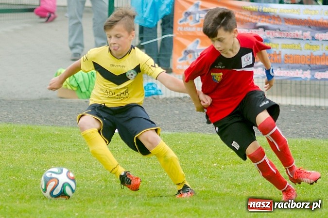 Zdjęcie w galerii na portalu naszraciborz.pl: Tworków Cup 2015: Wiele emocji i bramek w Tworkowie. MKS Żory z pucharem Wójta wiadomości z regionu