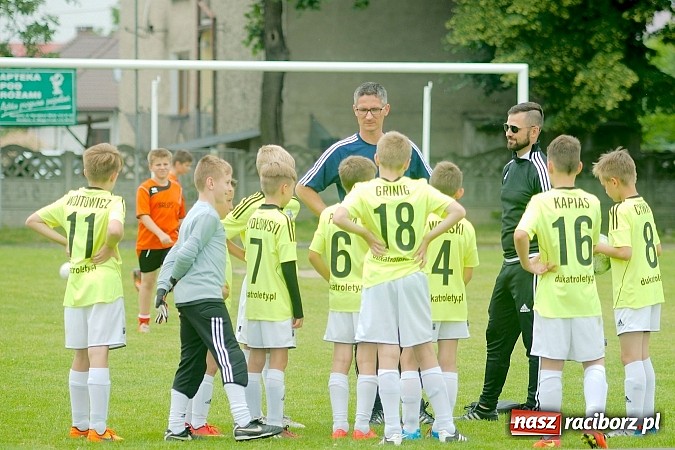 Zdjęcie w galerii na portalu naszraciborz.pl: Tworków Cup 2015: Wiele emocji i bramek w Tworkowie. MKS Żory z pucharem Wójta wiadomości z regionu