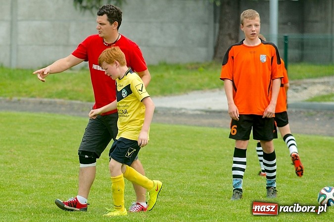 Zdjęcie w galerii na portalu naszraciborz.pl: Tworków Cup 2015: Wiele emocji i bramek w Tworkowie. MKS Żory z pucharem Wójta wiadomości z regionu