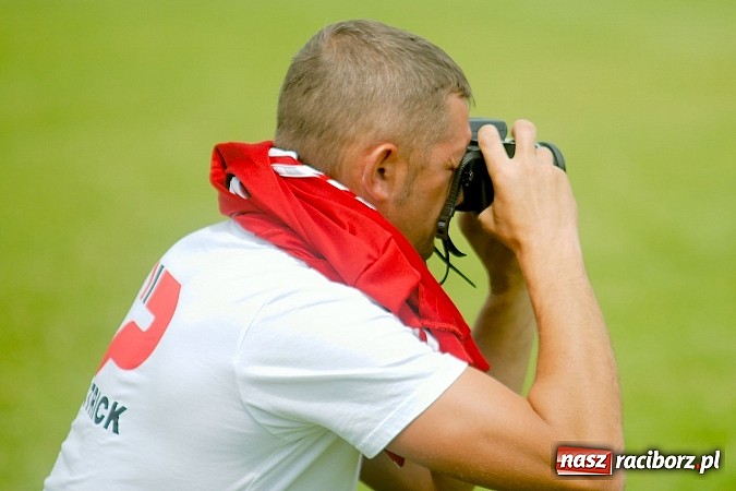 Zdjęcie w galerii na portalu naszraciborz.pl: Tworków Cup 2015: Wiele emocji i bramek w Tworkowie. MKS Żory z pucharem Wójta wiadomości z regionu