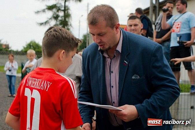 Zdjęcie w galerii na portalu naszraciborz.pl: Tworków Cup 2015: Wiele emocji i bramek w Tworkowie. MKS Żory z pucharem Wójta wiadomości z regionu