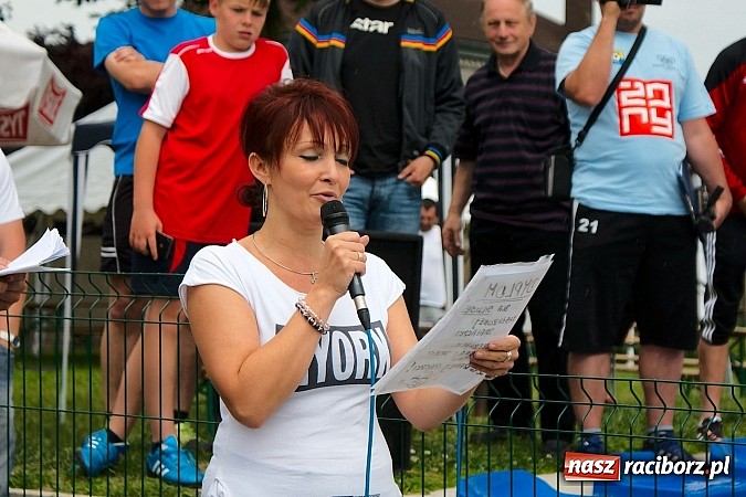 Zdjęcie w galerii na portalu naszraciborz.pl: Tworków Cup 2015: Wiele emocji i bramek w Tworkowie. MKS Żory z pucharem Wójta wiadomości z regionu