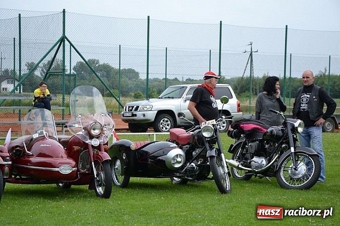 Zdjęcie w galerii na portalu naszraciborz.pl: Zabełków. Piękno starych samochodów  wiadomości z regionu