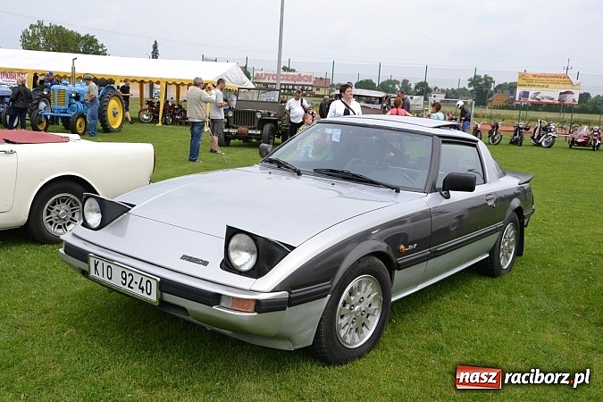 Zdjęcie w galerii na portalu naszraciborz.pl: Zabełków. Piękno starych samochodów  wiadomości z regionu